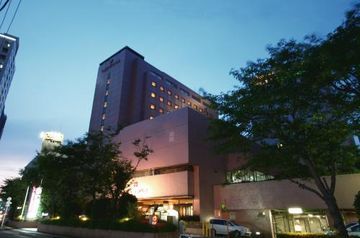 酒店 Garden Palace 4*